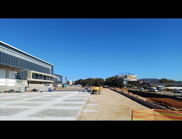 INDUSTRIAL PROPERTY TO RENT IN LOUWLARDIA